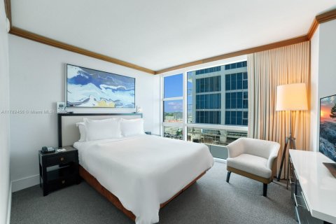 Condominio en venta en Miami Beach, Florida, 2 dormitorios, 82.4 m2 № 1667484 - foto 15