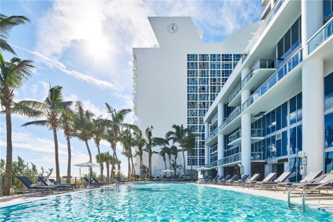Condominio en venta en Miami Beach, Florida, 2 dormitorios, 82.4 m2 № 1667484 - foto 24