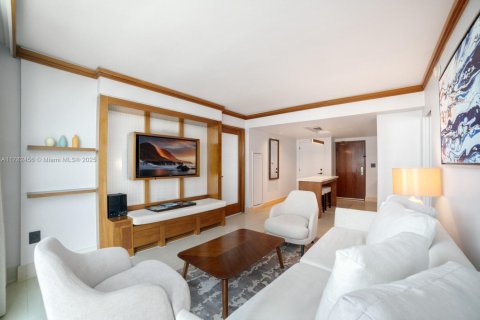 Condominio en venta en Miami Beach, Florida, 2 dormitorios, 82.4 m2 № 1667484 - foto 6