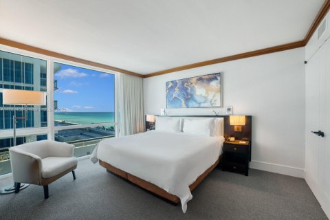 Condominio en venta en Miami Beach, Florida, 2 dormitorios, 82.4 m2 № 1667484 - foto 11