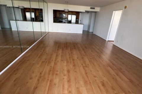 Condominio en venta en Hallandale Beach, Florida, 1 dormitorio, 88.26 m2 № 2090639 - foto 12
