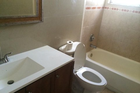 Condominio en alquiler en Plantation, Florida, 3 dormitorios, 120.77 m2 № 2243850 - foto 6