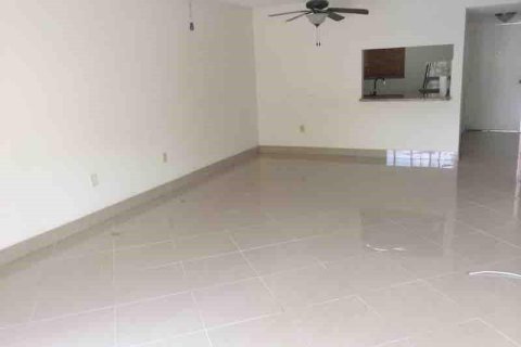Condominio en alquiler en Plantation, Florida, 3 dormitorios, 120.77 m2 № 2243850 - foto 18