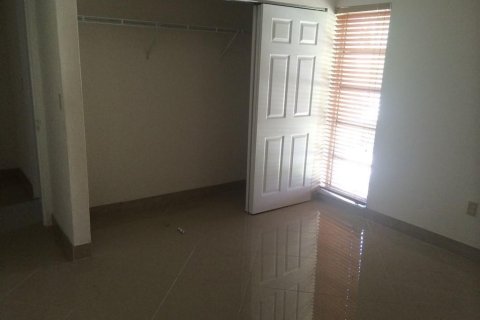 Condominio en alquiler en Plantation, Florida, 3 dormitorios, 120.77 m2 № 2243850 - foto 12