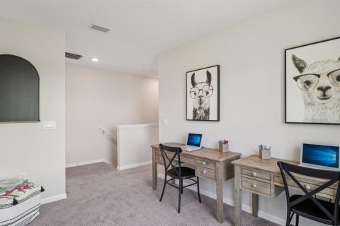 Townhouse in Wesley Chapel, Florida 3 bedrooms, 155.43 sq.m. № 1855992 - photo 17