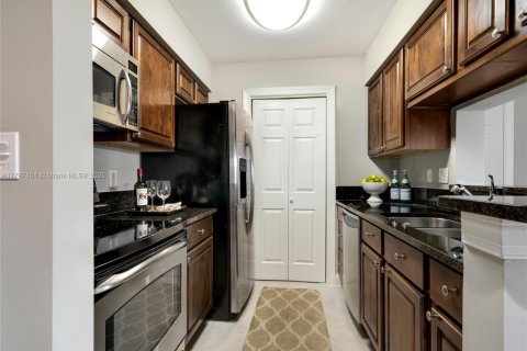 Apartamento en alquiler en Boca Raton, Florida, 1 dormitorio, 70.42 m2 № 1645045 - foto 9