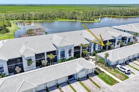 Condominio en venta en Punta Gorda, Florida, 2 dormitorios, 133.59 m2 № 1745444 - foto 1
