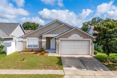 House in Kissimmee, Florida 3 bedrooms, 164.07 sq.m. № 2304509