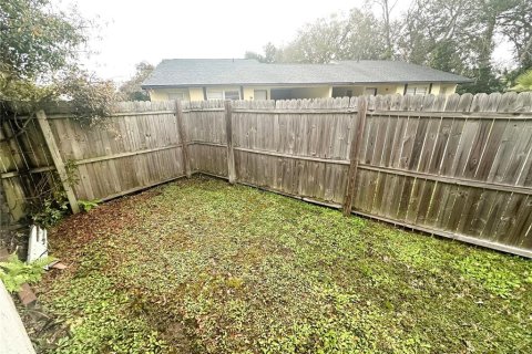 Commercial property in Lakeland, Florida 4 bedrooms, 188.96 sq.m. № 2112838 - photo 18