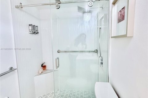 Copropriété à vendre à Fort Lauderdale, Floride: 1 chambre, 71.35 m2 № 2029447 - photo 11