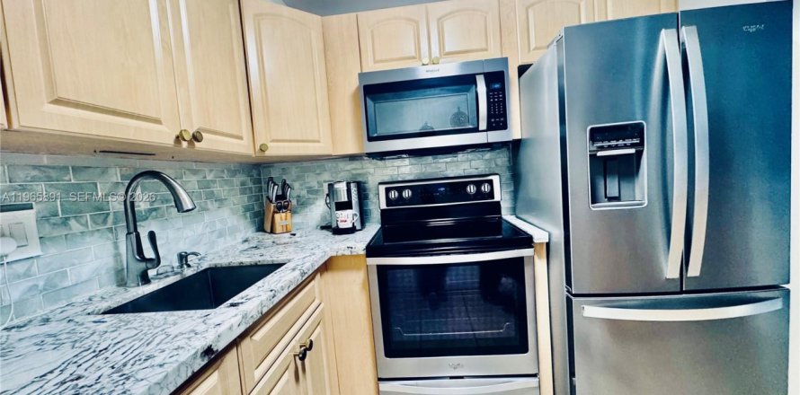 Condo à Fort Lauderdale, Floride, 1 chambre  № 2029447
