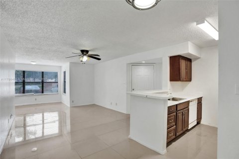 Купить кондоминиум в Дейви, Флорида 1 спальня, 74.79м2, № 1961394 - фото 8