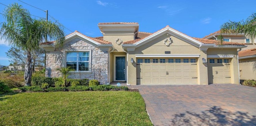 House in Davenport, Florida 4 bedrooms, 238.85 sq.m. № 1770179