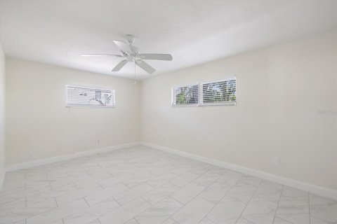 Casa en alquiler en Sarasota, Florida, 3 dormitorios, 181.44 m2 № 2103221 - foto 29