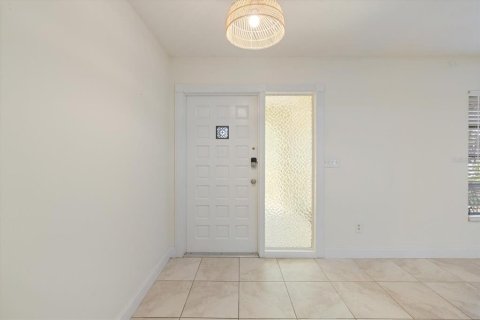 Casa en alquiler en Sarasota, Florida, 3 dormitorios, 181.44 m2 № 2103221 - foto 5