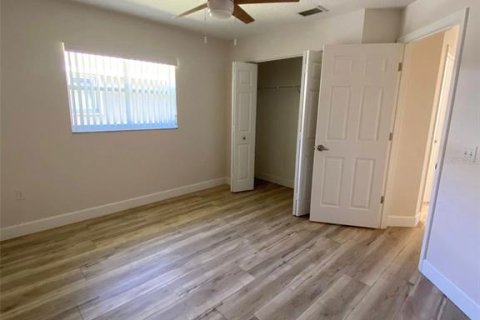 House in Bradenton, Florida 3 bedrooms, 169.64 sq.m. № 1809950 - photo 6