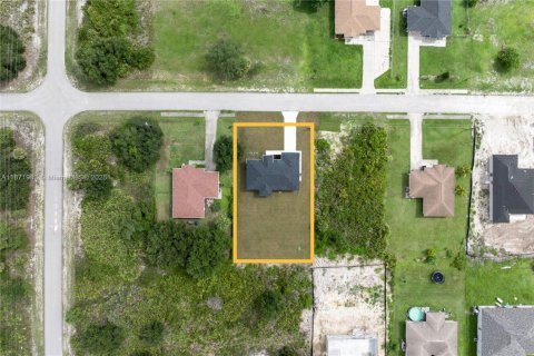 Casa en venta en Lehigh Acres, Florida, 3 dormitorios, 106.28 m2 № 2018553 - foto 30