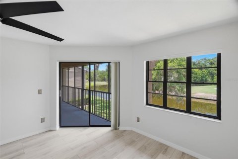 Condo in Oldsmar, Florida, 2 bedrooms № 2200724 - photo 23