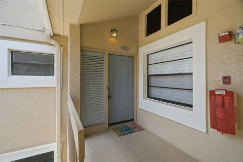 Condo in Oldsmar, Florida, 2 bedrooms № 2200724 - photo 3