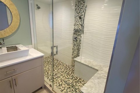 Condominio en alquiler en Hollywood, Florida, 2 dormitorios, 116.5 m2 № 1982924 - foto 6