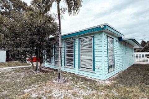 Villa ou maison à vendre à Marathon, Floride: 3 chambres, 175.77 m2 № 2146031 - photo 11