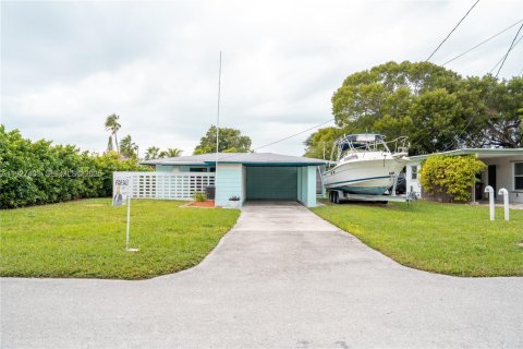 Villa ou maison à vendre à Marathon, Floride: 3 chambres, 175.77 m2 № 2146031 - photo 7