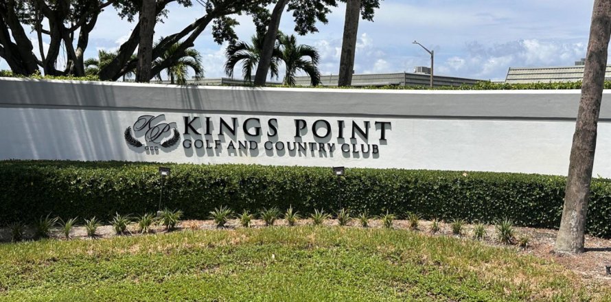 Condo à Delray Beach, Floride, 2 chambres  № 2182956
