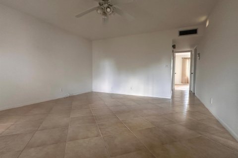 Copropriété à vendre à Delray Beach, Floride: 2 chambres, 83.8 m2 № 2182956 - photo 13