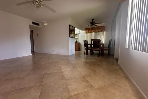 Copropriété à vendre à Delray Beach, Floride: 2 chambres, 83.8 m2 № 2182956 - photo 12