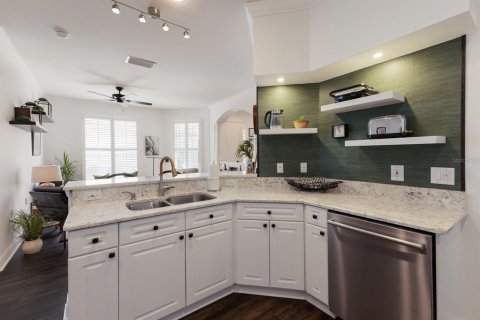 Villa ou maison à vendre à Lakewood Ranch, Floride: 2 chambres, 144 m2 № 1832192 - photo 19