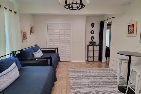 House in Inglis, Florida 4 bedrooms, 200.11 sq.m. № 1767071 - photo 24