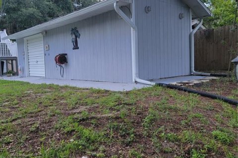 House in Inglis, Florida 4 bedrooms, 200.11 sq.m. № 1767071 - photo 4