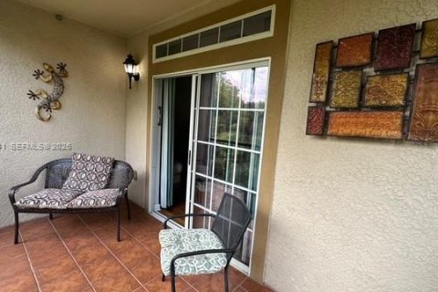 Купить кондоминиум в Киссимми, Флорида 6 комнат, 115.57м2, № 2003834 - фото 28