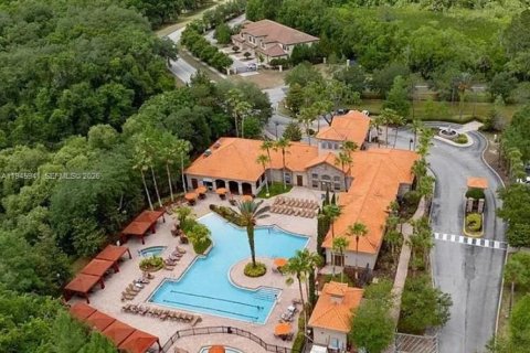 Купить кондоминиум в Киссимми, Флорида 6 комнат, 115.57м2, № 2003834 - фото 30