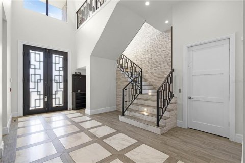 House in Four Corners, Florida 16 bedrooms, 1643.81 sq.m. № 1903185 - photo 4