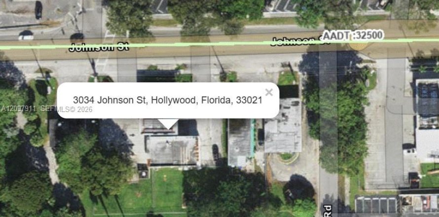 Propiedad comercial en Hollywood, Florida № 2392757