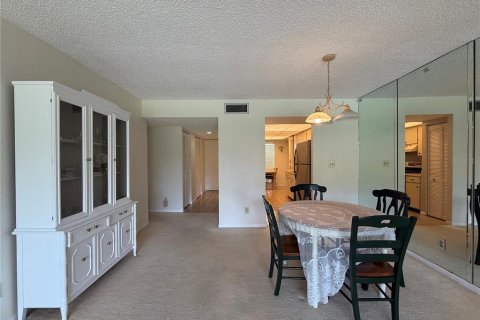 Copropriété à louer à Clearwater, Floride: 2 chambres, 99.41 m2 № 1916579 - photo 5