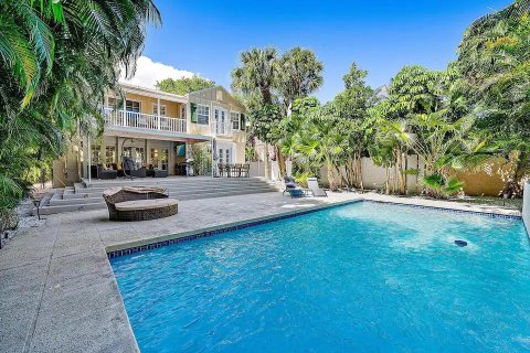 House in West Palm Beach, Florida 3 bedrooms, 183.11 sq.m. № 2084183 - photo 3