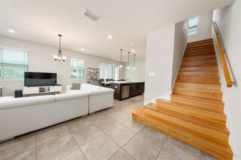House in Kissimmee, Florida 4 bedrooms, 198.63 sq.m. № 2109323 - photo 20
