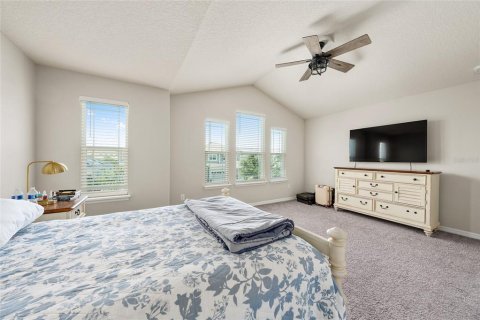 House in Kissimmee, Florida 4 bedrooms, 198.63 sq.m. № 2109323 - photo 24