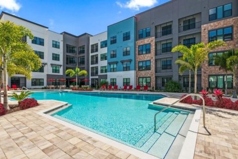 Apartment in Lakewood Ranch, Florida 2 bedrooms, 117.24 sq.m. № 2209090 - photo 3