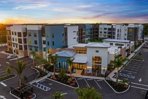 Apartment in Lakewood Ranch, Florida 2 bedrooms, 117.24 sq.m. № 2209090 - photo 17
