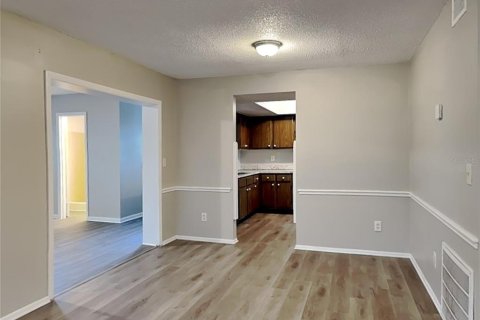 Casa en alquiler en Orlando, Florida, 3 dormitorios, 181.35 m2 № 1914024 - foto 13