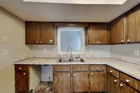 Casa en alquiler en Orlando, Florida, 3 dormitorios, 181.35 m2 № 1914024 - foto 17