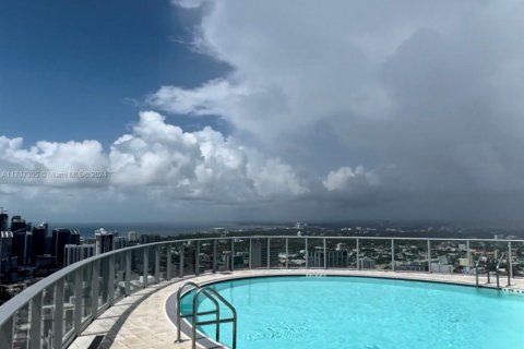 Condo in Miami, Florida, 1 bedroom  № 1694155 - photo 17