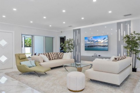 House in Fort Lauderdale, Florida 4 bedrooms, 275.83 sq.m. № 2175555 - photo 15