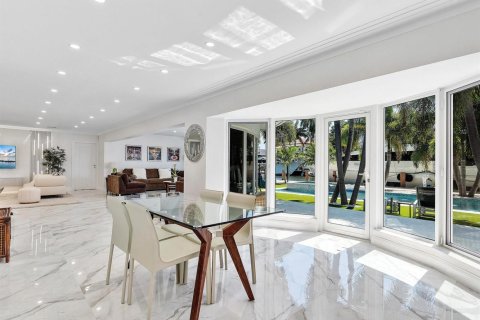 House in Fort Lauderdale, Florida 4 bedrooms, 275.83 sq.m. № 2175555 - photo 30