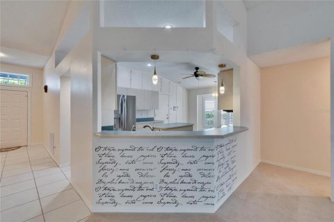 Condominio en alquiler en Sun City Center, Florida, 2 dormitorios, 175.31 m2 № 1721130 - foto 13
