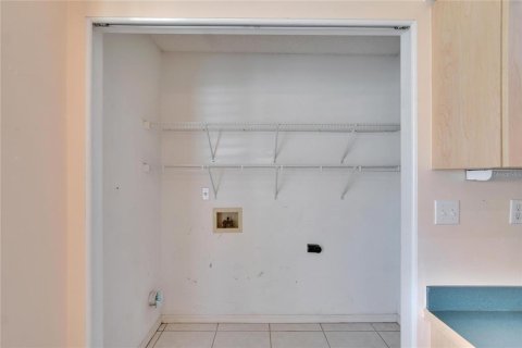 Condominio en alquiler en Sun City Center, Florida, 2 dormitorios, 175.31 m2 № 1721130 - foto 11