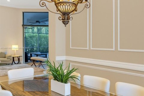 Купить виллу или дом в Уэстон, Флорида 9 комнат, 245.08м2, № 1928114 - фото 9